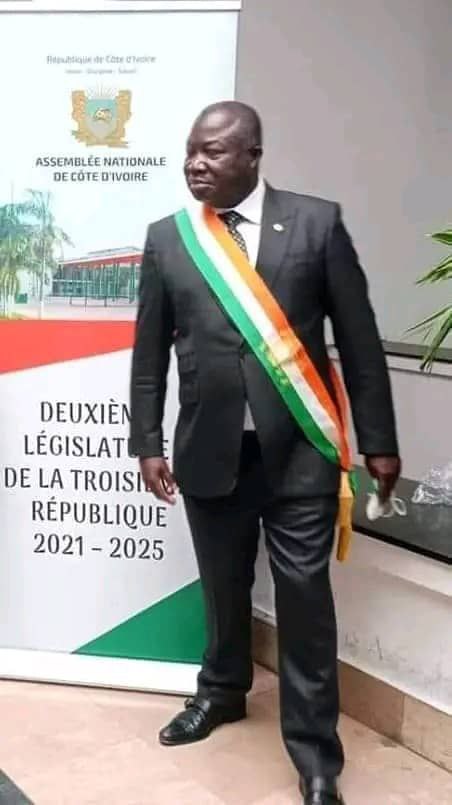 Portrait publié par la mairie sous le nom de Yoboua Kouabenan Ceverin.